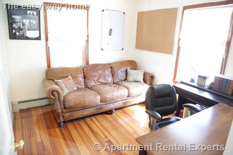 97 Boston Ave, Davis Square