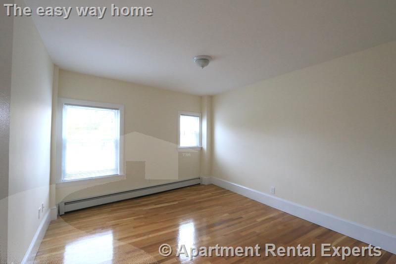 2 Central St, Spring Hill