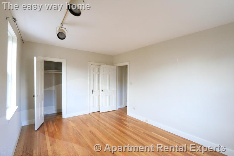 1716 Cambridge St, Harvard Square