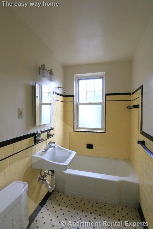 1716 Cambridge St, Harvard Square