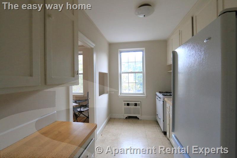 1716 Cambridge St, Harvard Square