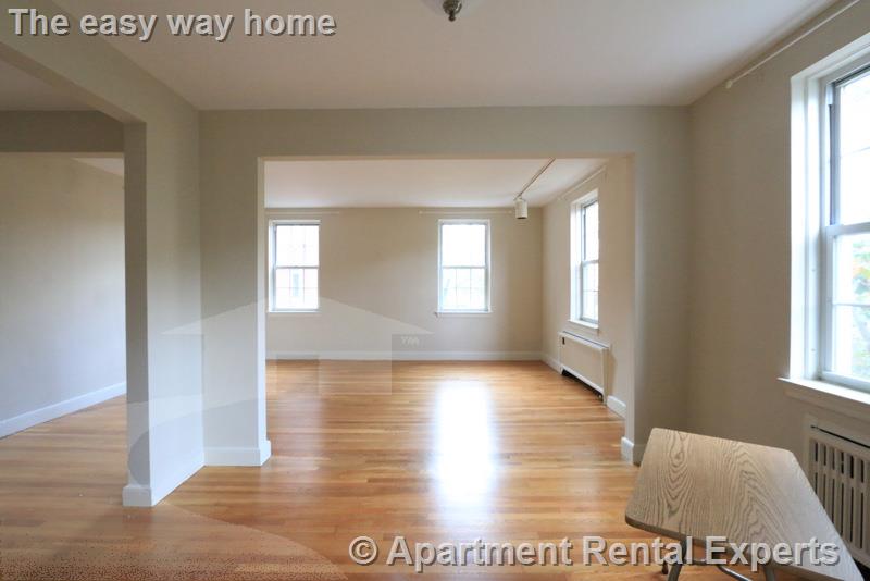 1716 Cambridge St, Harvard Square