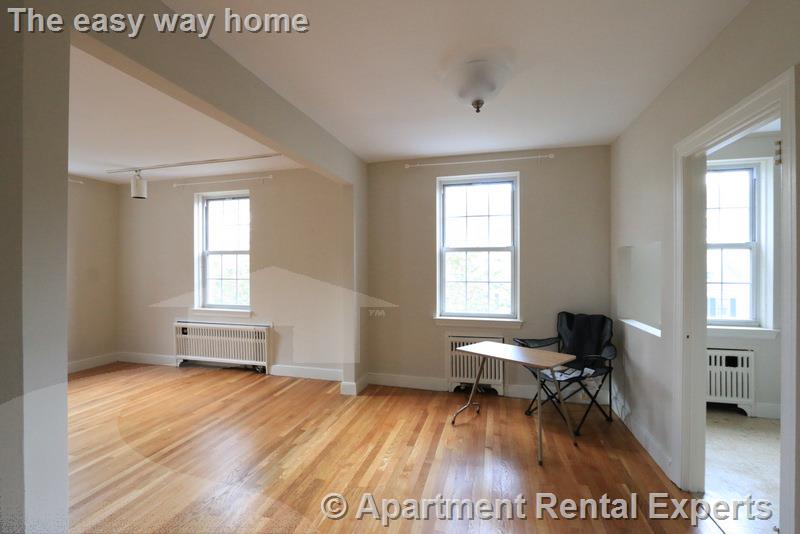 1716 Cambridge St, Harvard Square