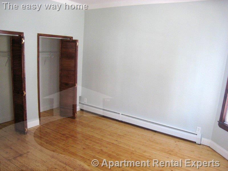 11 Kensington Ave, East Somerville