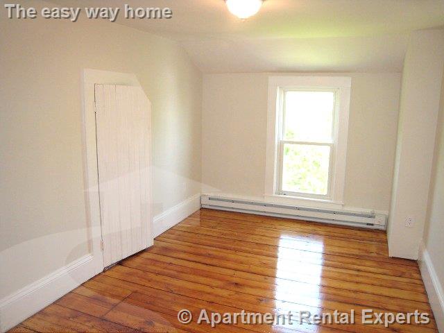 15 Royall St, Tufts