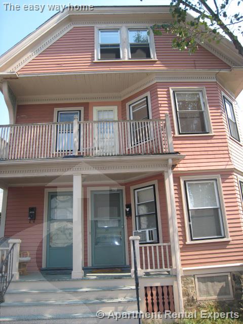 35 Ibbetson St, Porter Square