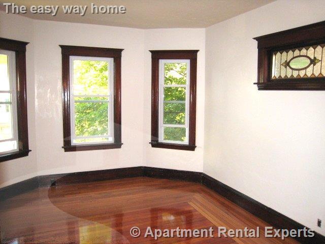 298A Highland Ave, Davis Square