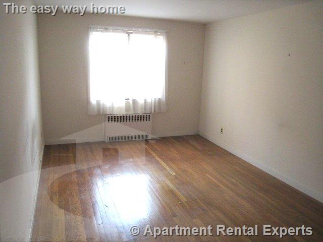 276 Massachusetts Ave, East Arlington