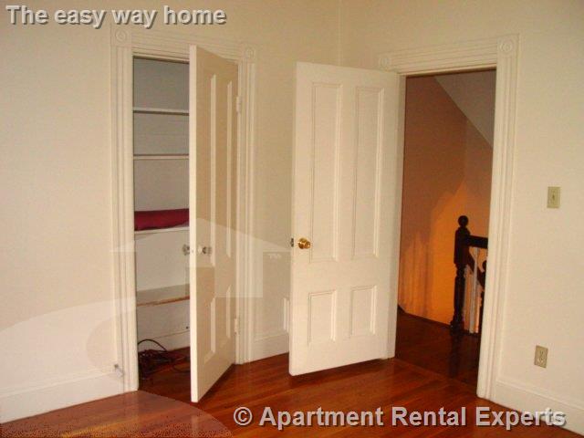 111 Magoun Ave, Medford Square