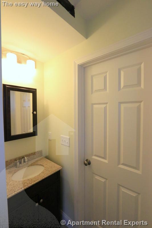 25 Lewis St, Ward Two