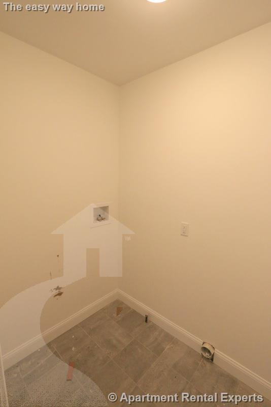 25 Lewis St, Ward Two