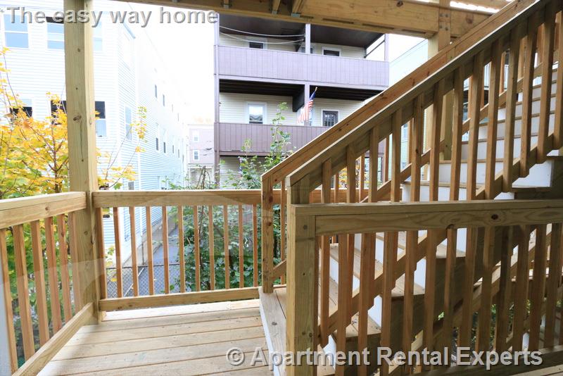 25 Lewis St, Ward Two