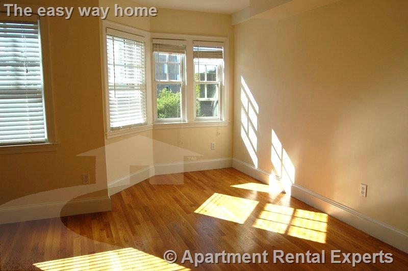 32 Elmer St, Harvard Square