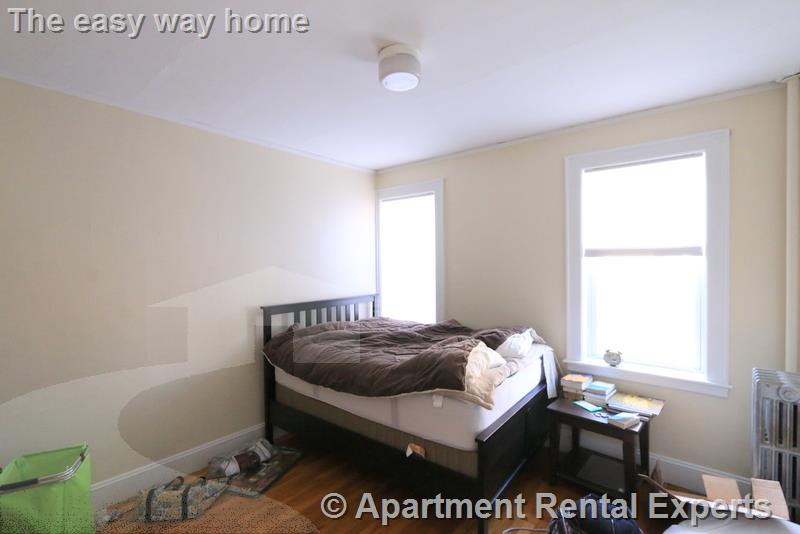 4 Cogswell Ave, Porter Square