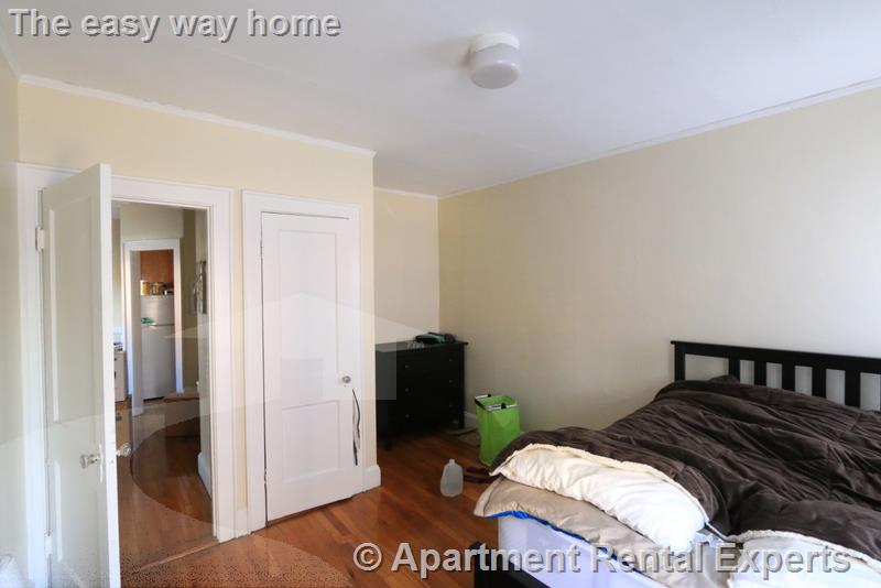 4 Cogswell Ave, Porter Square