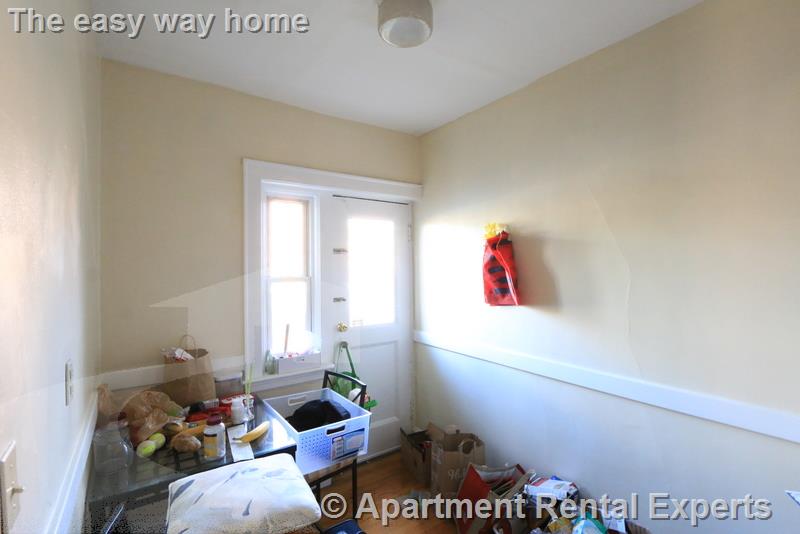 4 Cogswell Ave, Porter Square