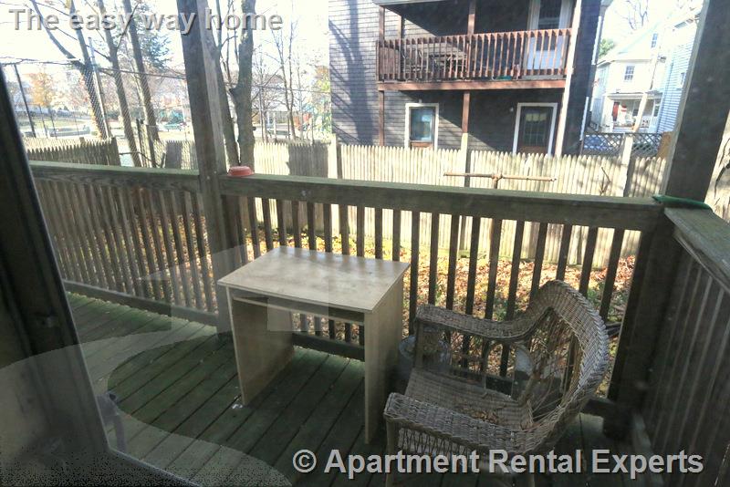 21 Harris Rd, West Medford