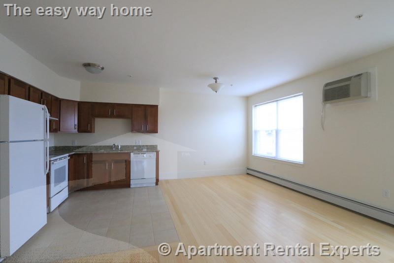 505 Pleasant St, Malden Center