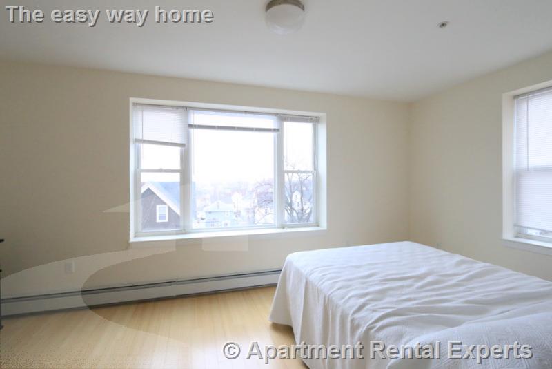 505 Pleasant St, Malden Center