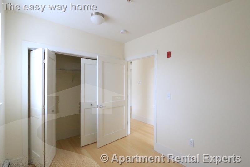 505 Pleasant St, Malden Center