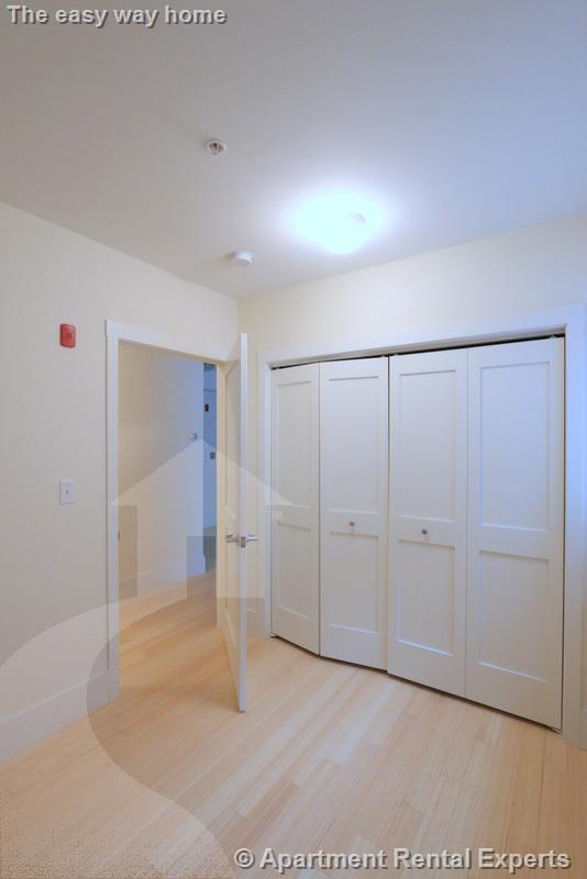 505 Pleasant St, Malden Center