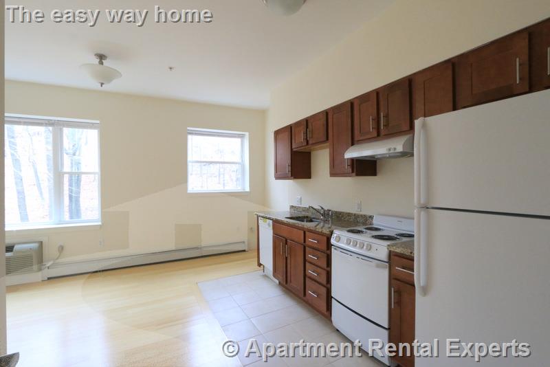 505 Pleasant St, Malden Center