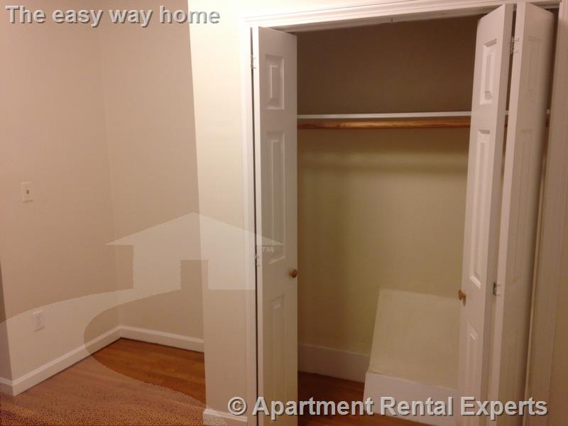 108 Pearson Rd, Tufts