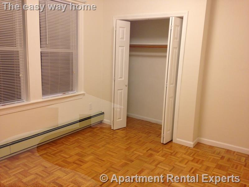 108 Pearson Rd, Tufts