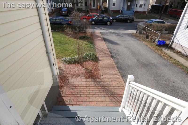 103 Orchard St, Davis Square