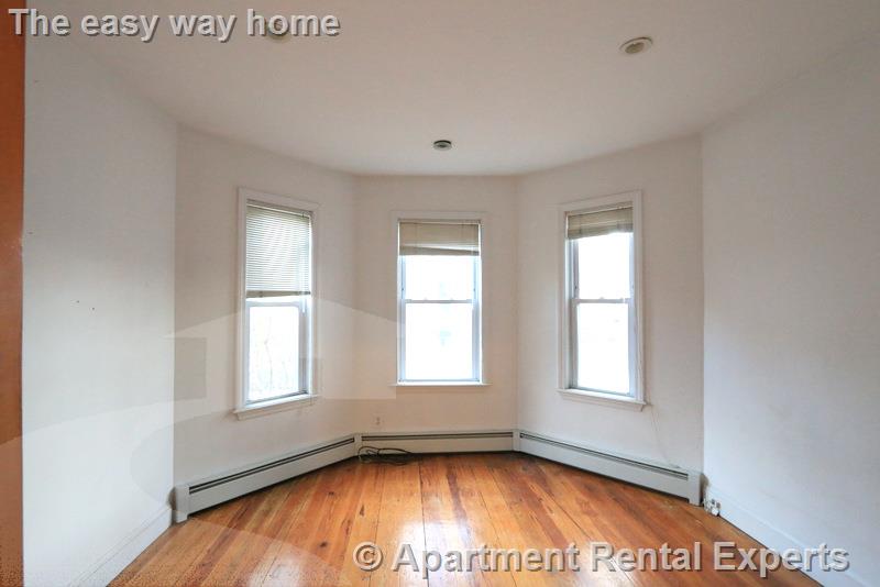 187 Brookline St, Cambridgeport