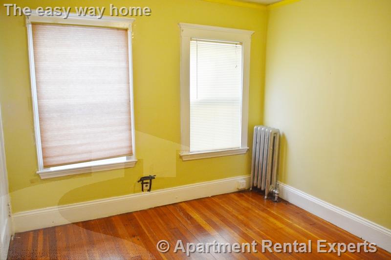 115 Pennsylvania Ave, East Somerville