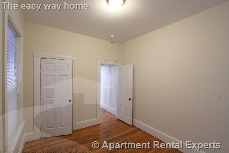 891 Massachusetts Ave, Central Square