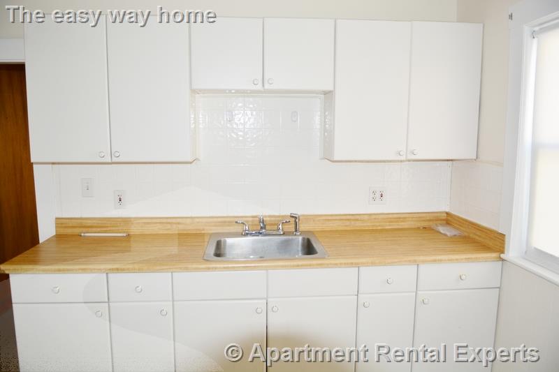 93-95 Princeton St, Tufts