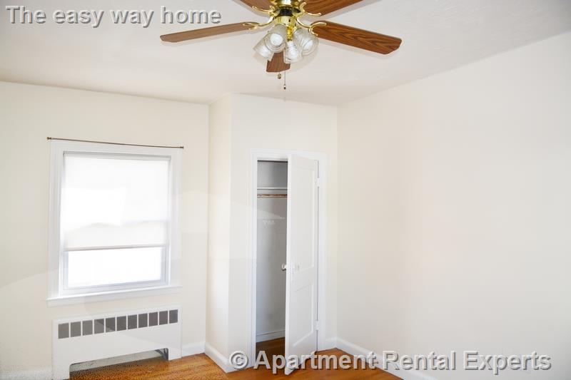 93-95 Princeton St, Tufts