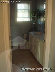 32 Elmer St, Harvard Square