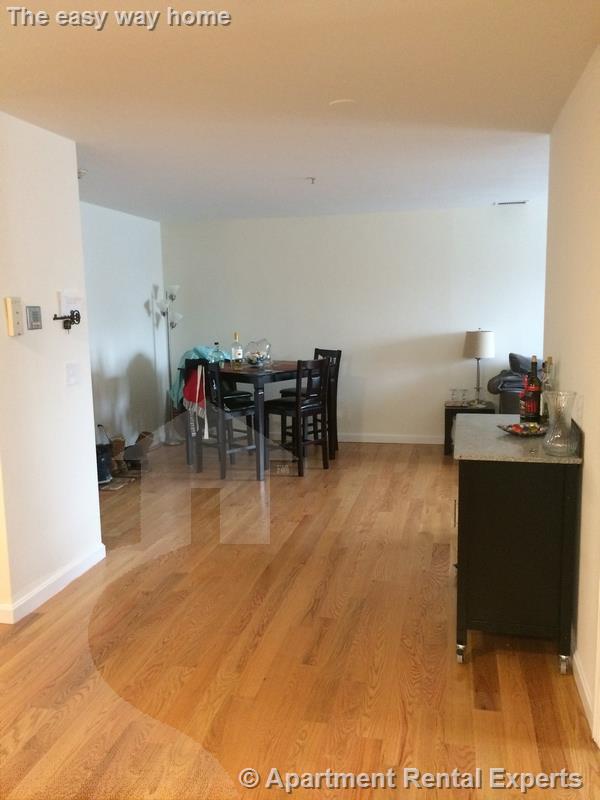 660 Cambridge St, East Cambridge