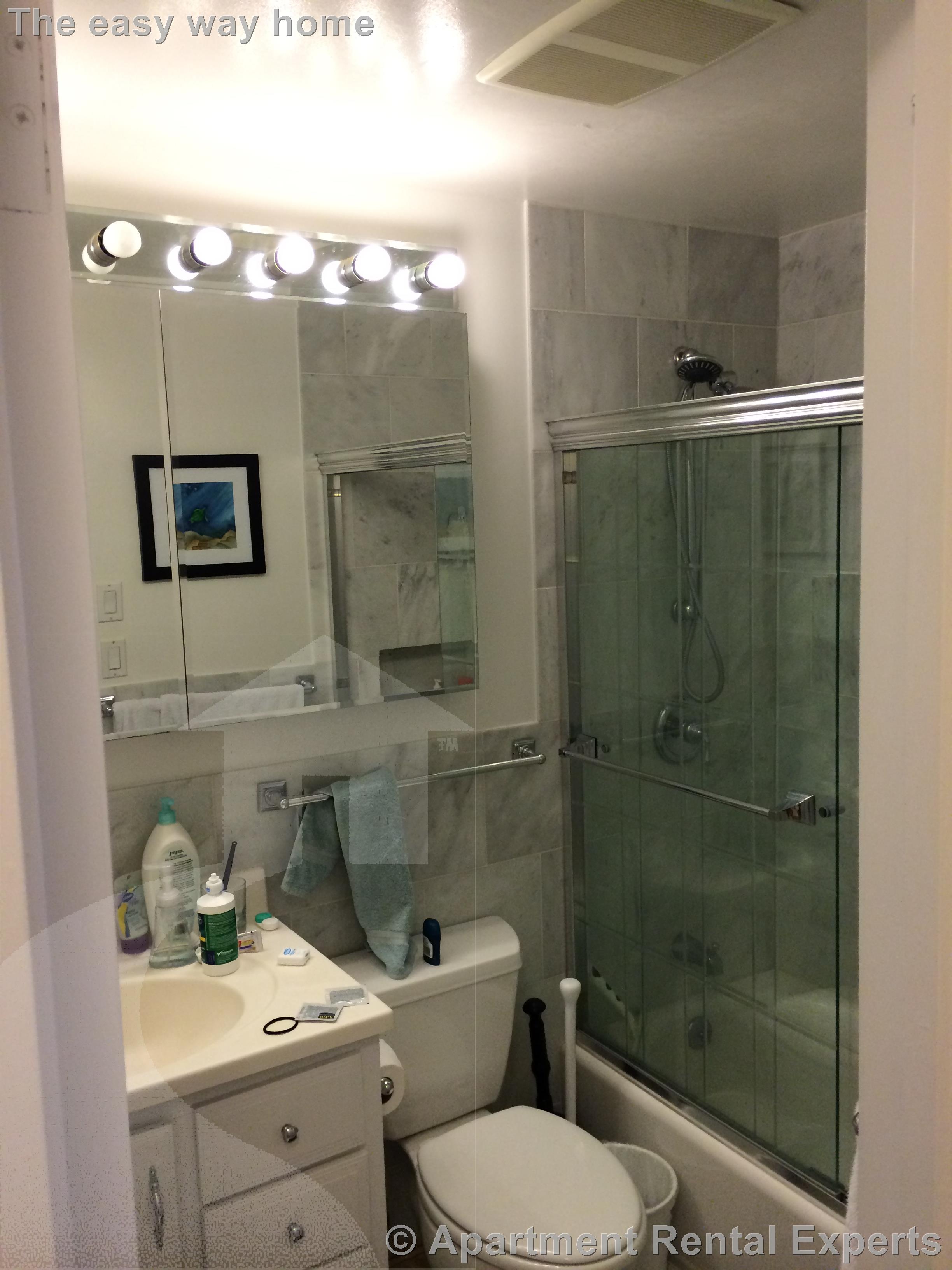 1105 Massachusetts Ave, Harvard Square