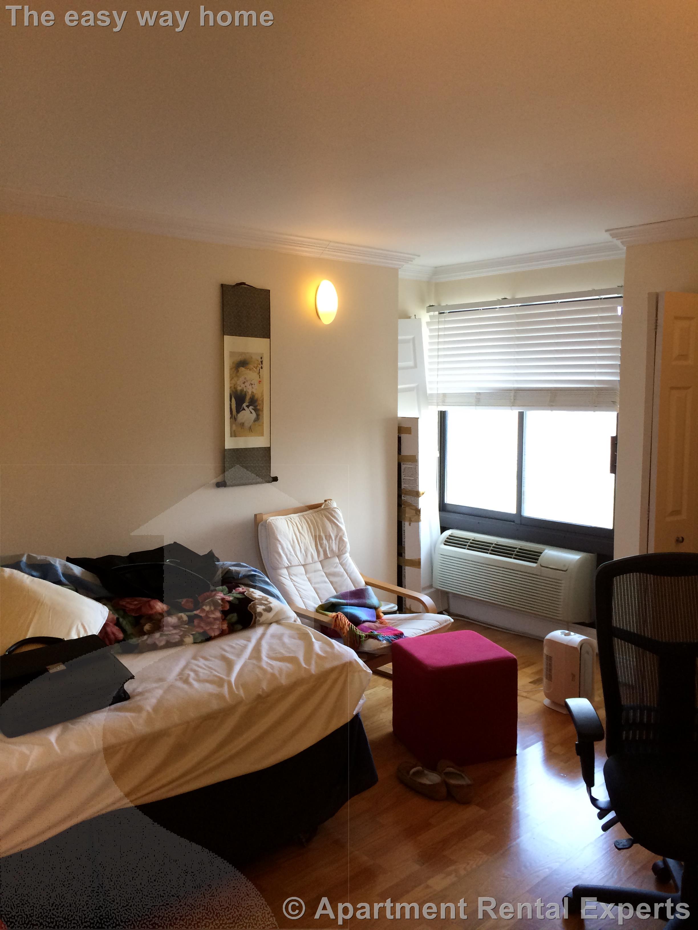 1105 Massachusetts Ave, Harvard Square