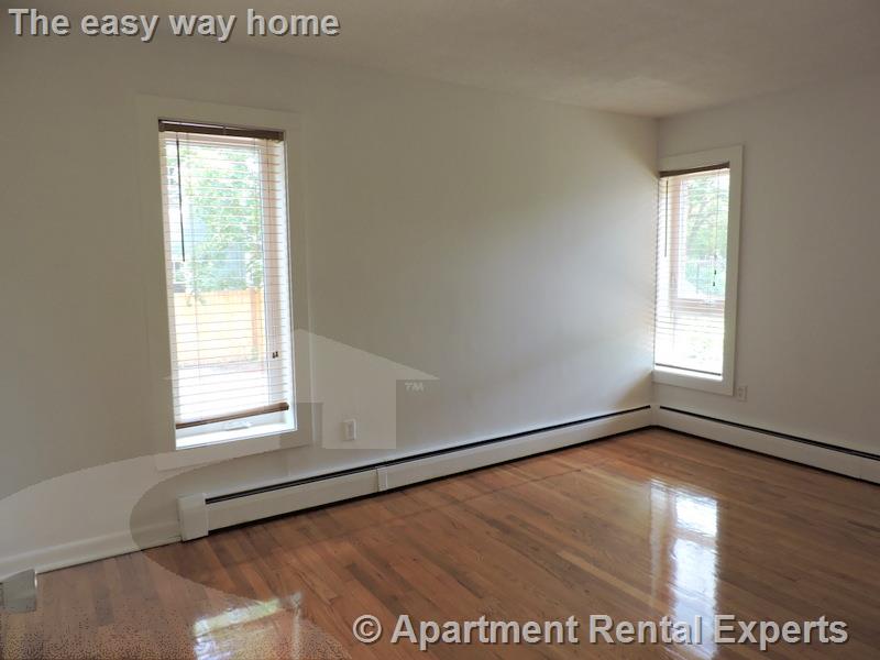 524 Putnam Ave, Cambridgeport
