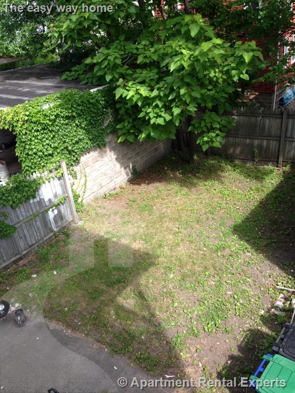 76 Newbury St, Davis Square