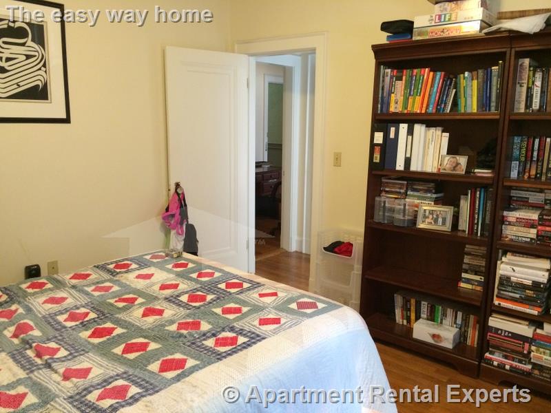 353 Harvard St, Harvard Square