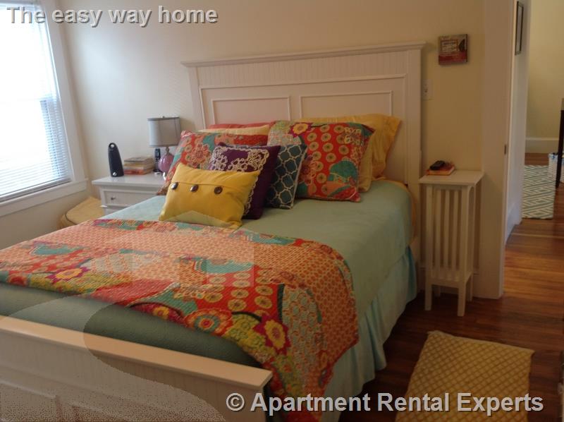 61 Poplar St, Watertown Center