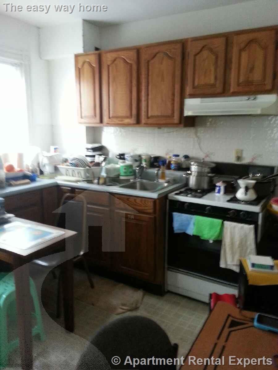 18 Valentine St, Central Square