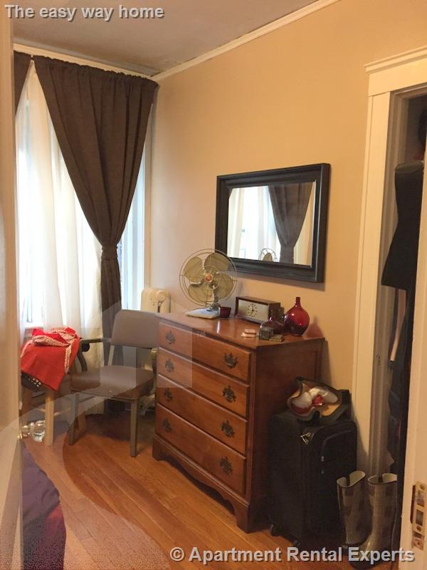 168 Norfolk St, Central Square