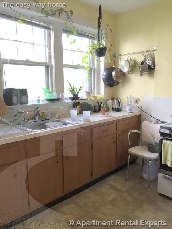 168 Norfolk St, Central Square