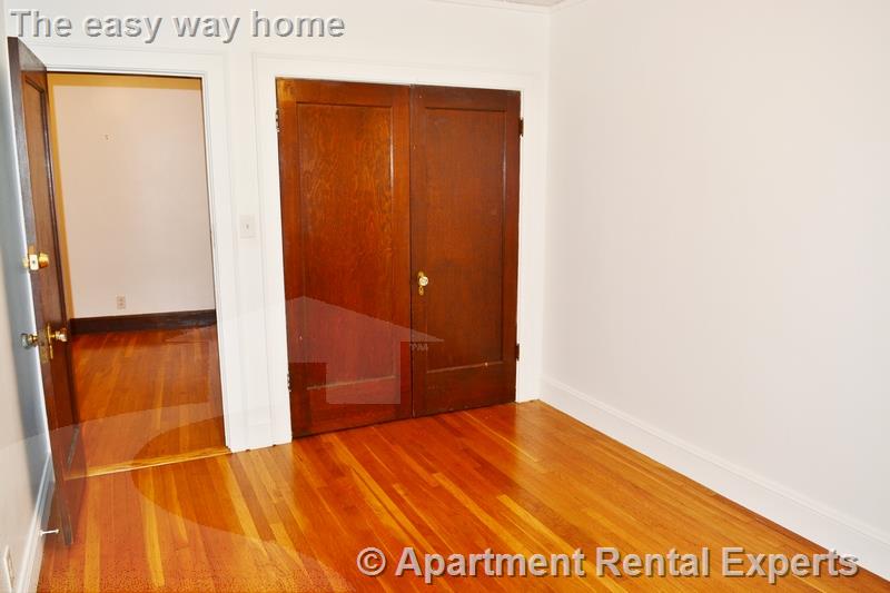 119 College Ave, Davis Square