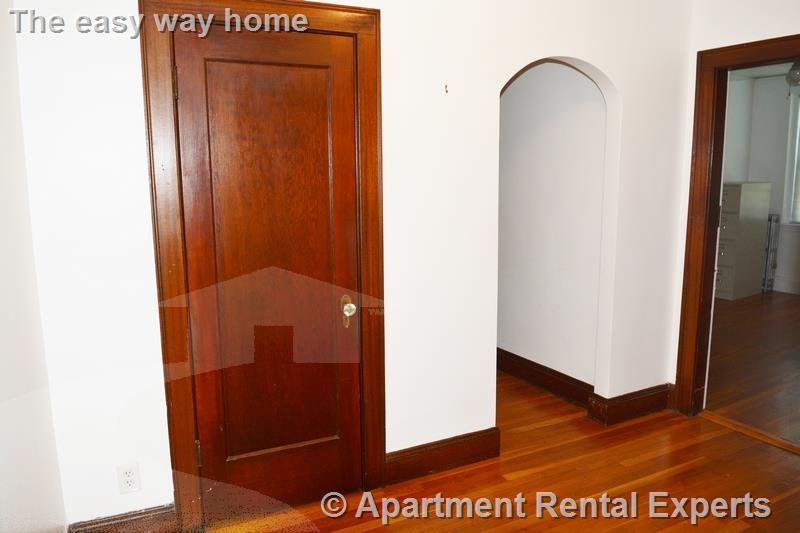 119 College Ave, Davis Square