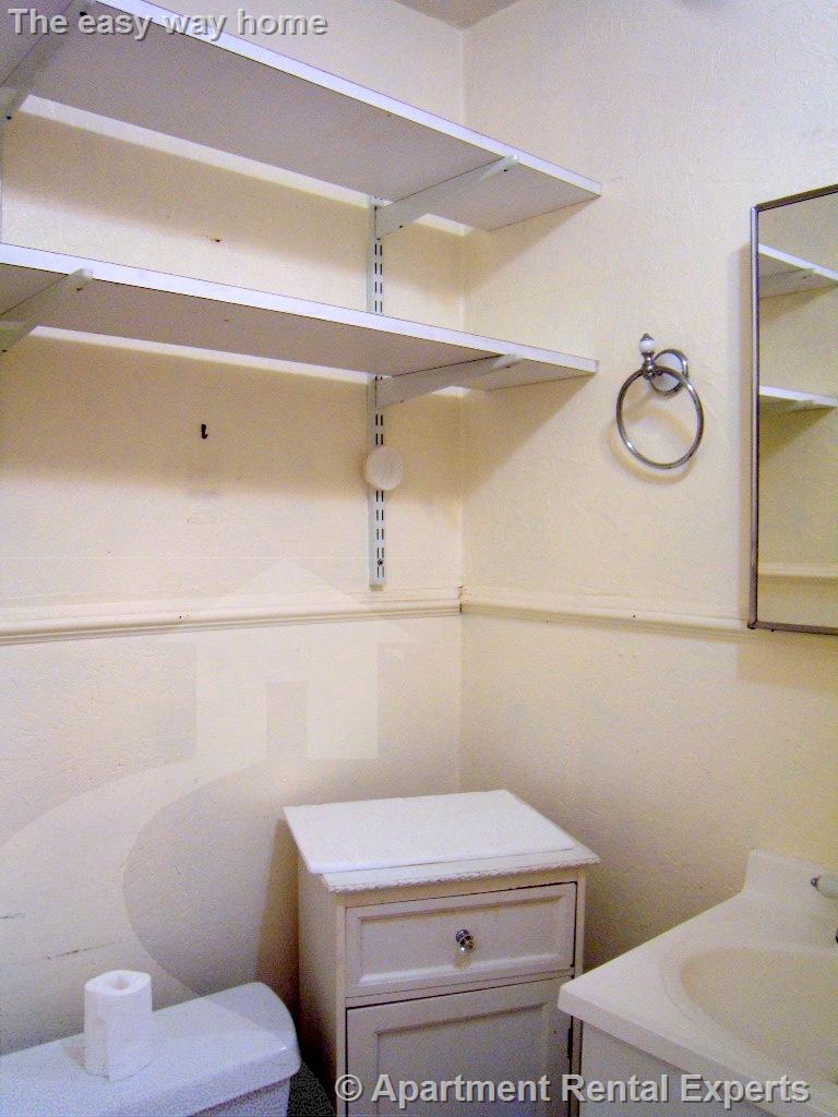 74 Dover St, Davis Square