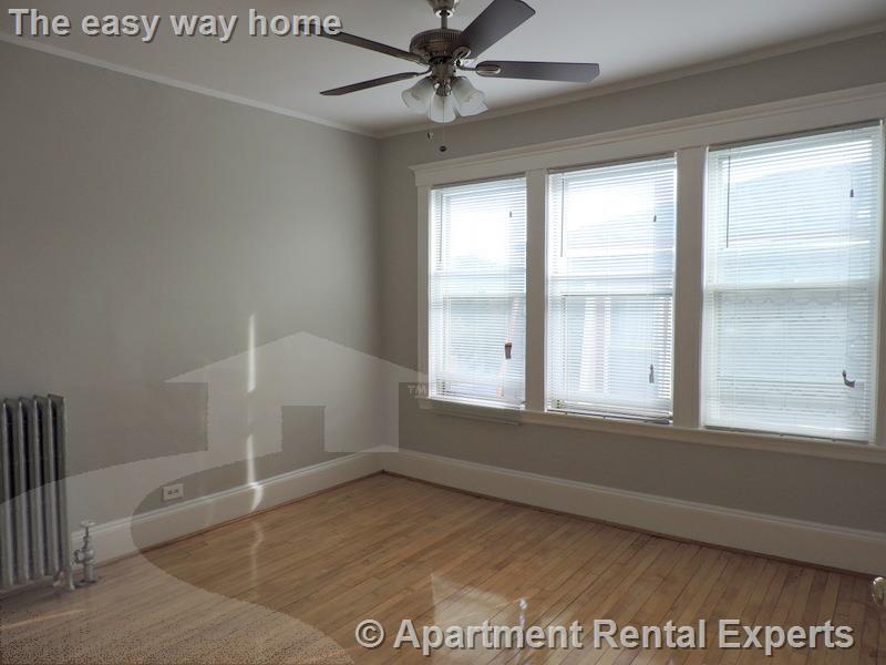 12 Pleasant St, Central Square