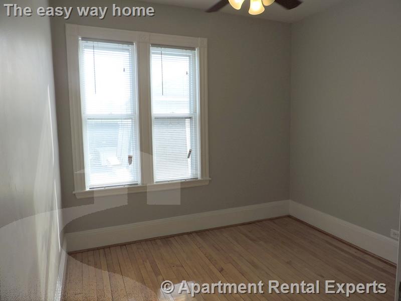 12 Pleasant St, Central Square